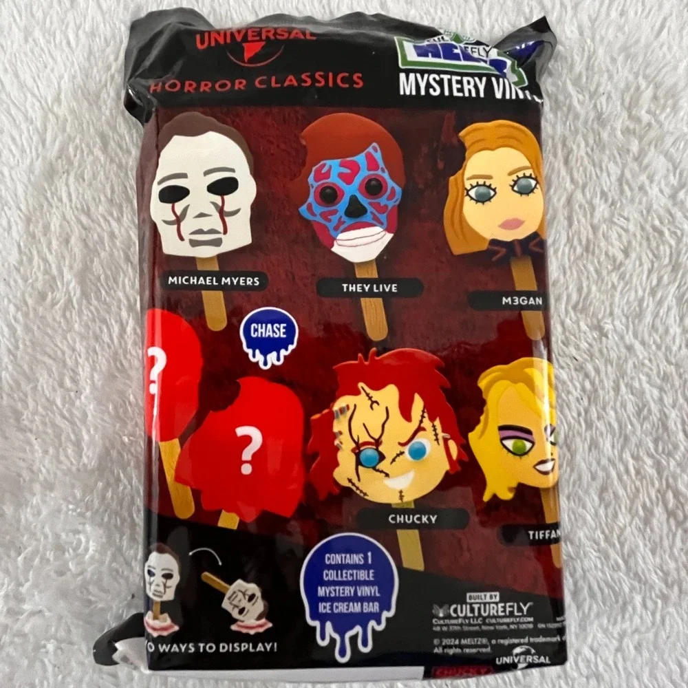 Universal Series 1 - (2) Horror Classics Meltz  & (1) Vault Horror Foam Bag Clip